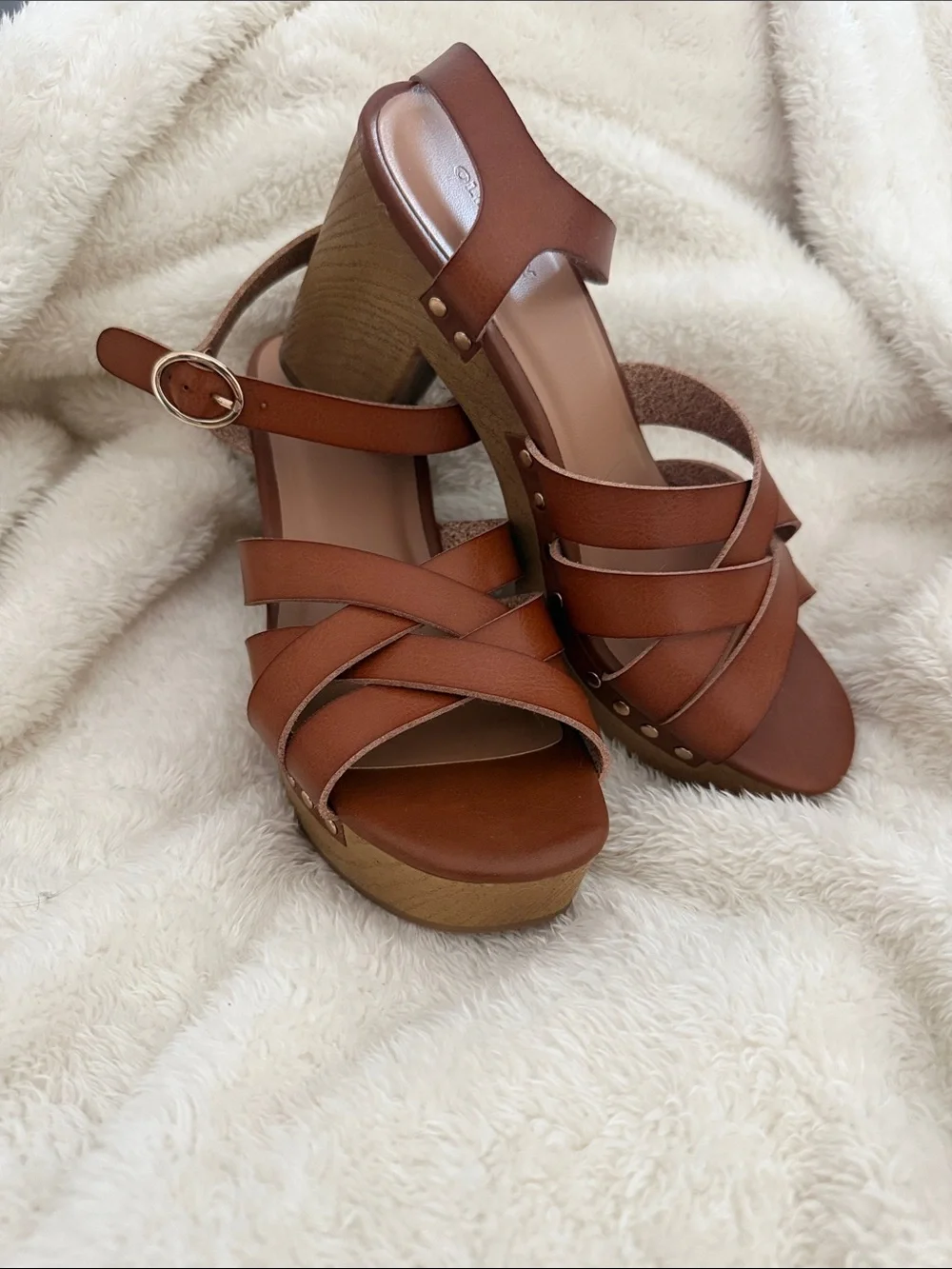 Old Navy Tan Brown Strappy Wedge Sandals